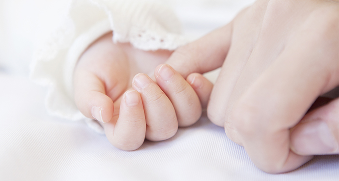 “まるまるねんね”でにこにこ赤ちゃん